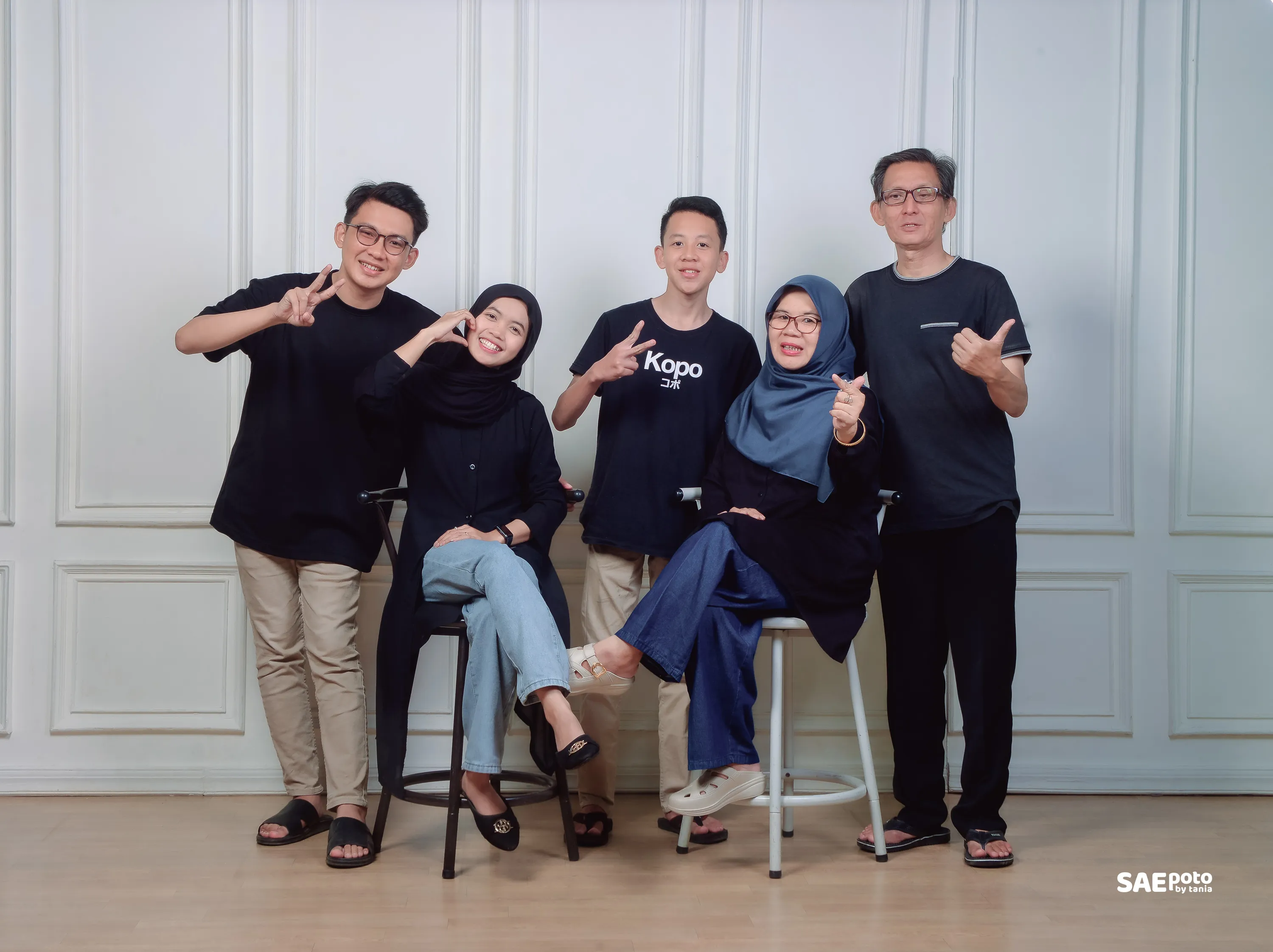 Merajut kasih